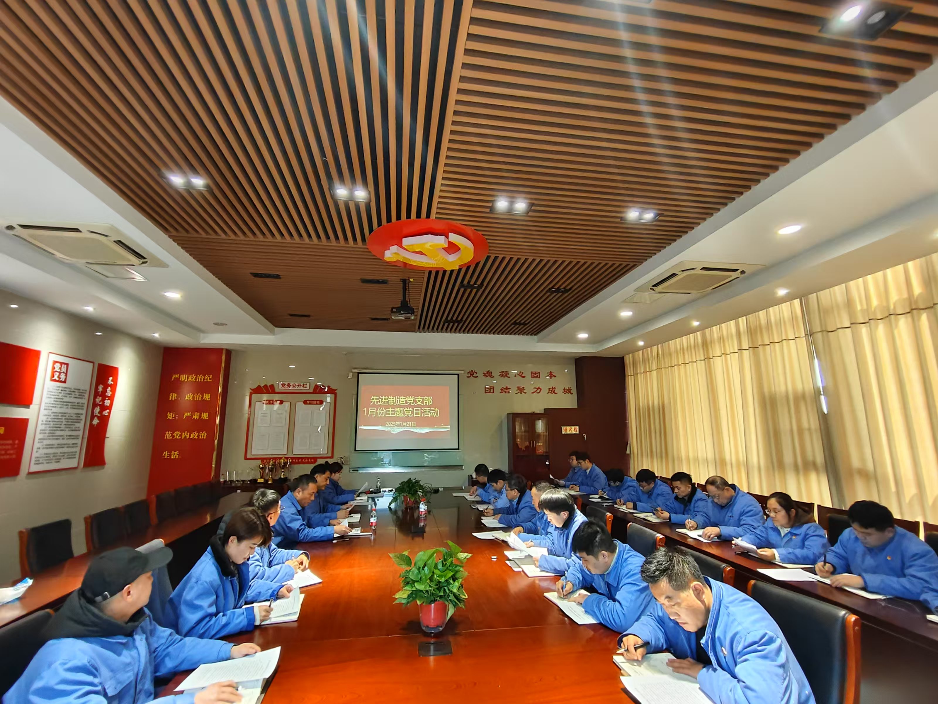 211740117458774395.jpeg a0b60a95f906eadec9cc16522854a0d.jpg